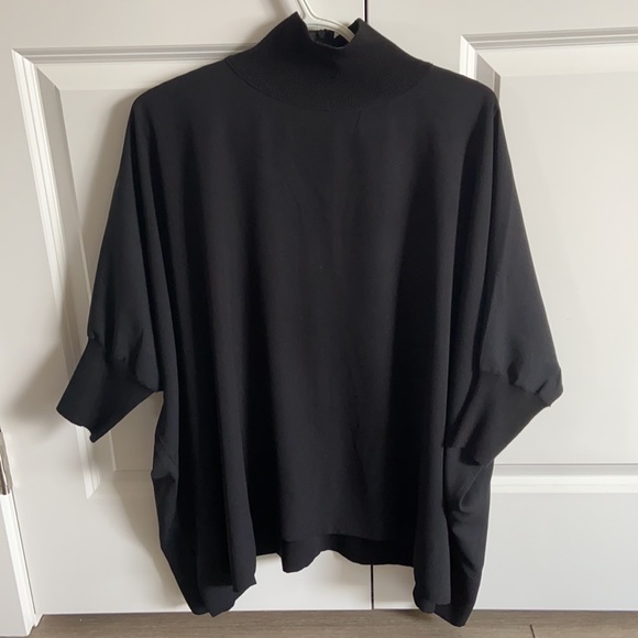 Aritzia Babaton 3/4 sleeve top - Picture 2 of 5